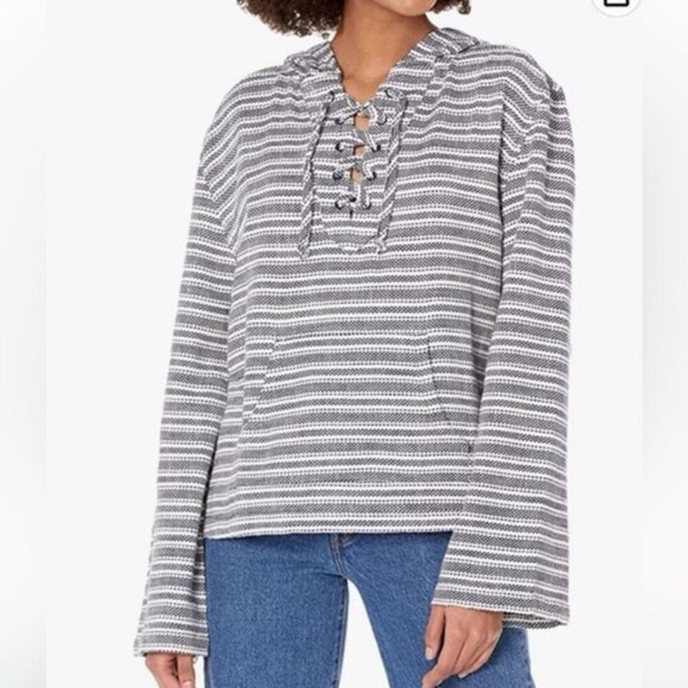 ROXY Women's Cabo Trip Lace Up Navy Stripe Hoodie Small‎